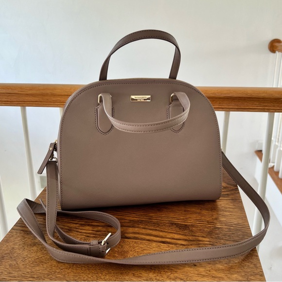 Kate Spade Laurel Way Reiley Purse - Picture 1 of 7